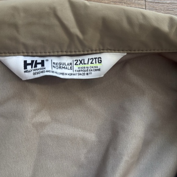Helly Hansen Windbreaker - Picture 4 of 10